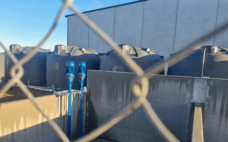 Yardmaster Extender Pumps (x2) at Ready Mix Concrete Plant.